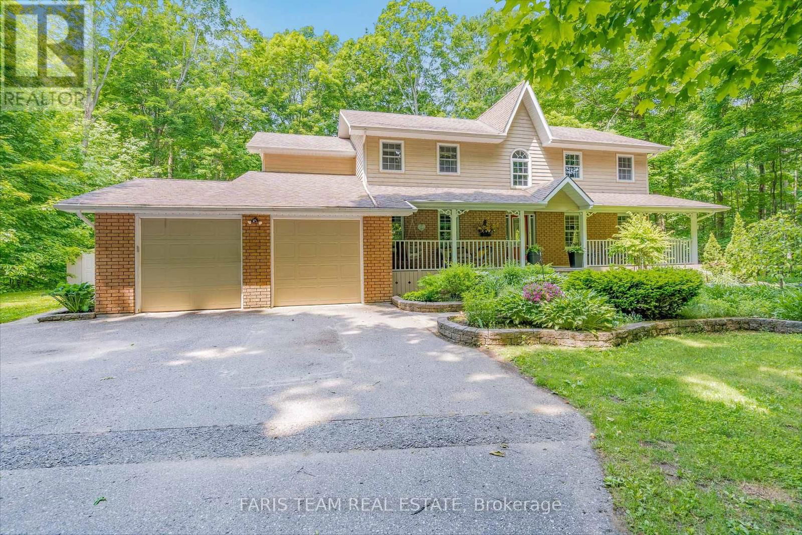 64 GOLDFINCH CRESCENT Image 1