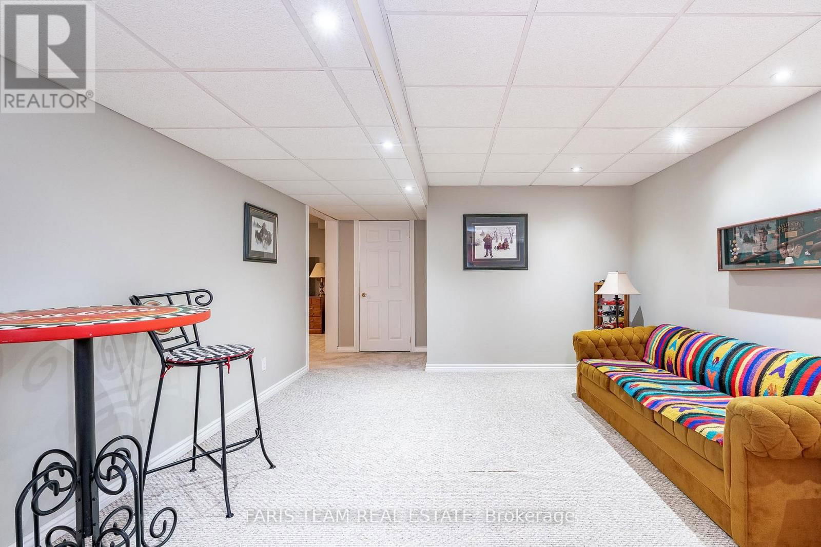 64 GOLDFINCH CRESCENT Image 26