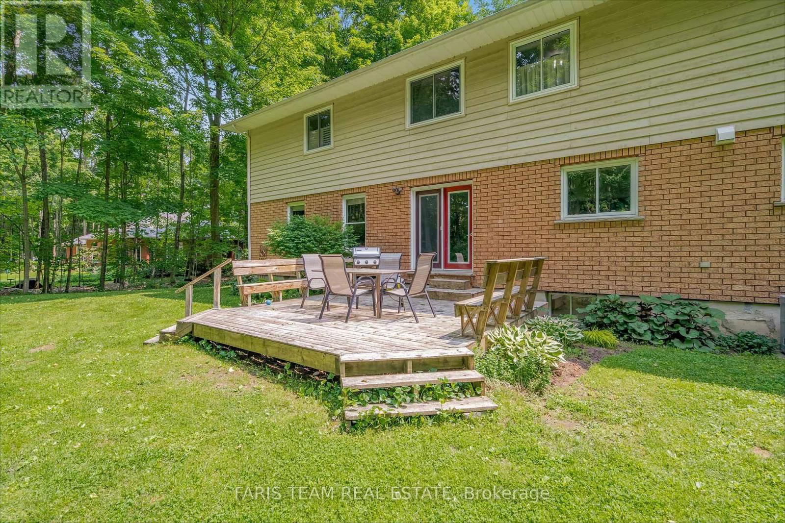 64 GOLDFINCH CRESCENT Image 33
