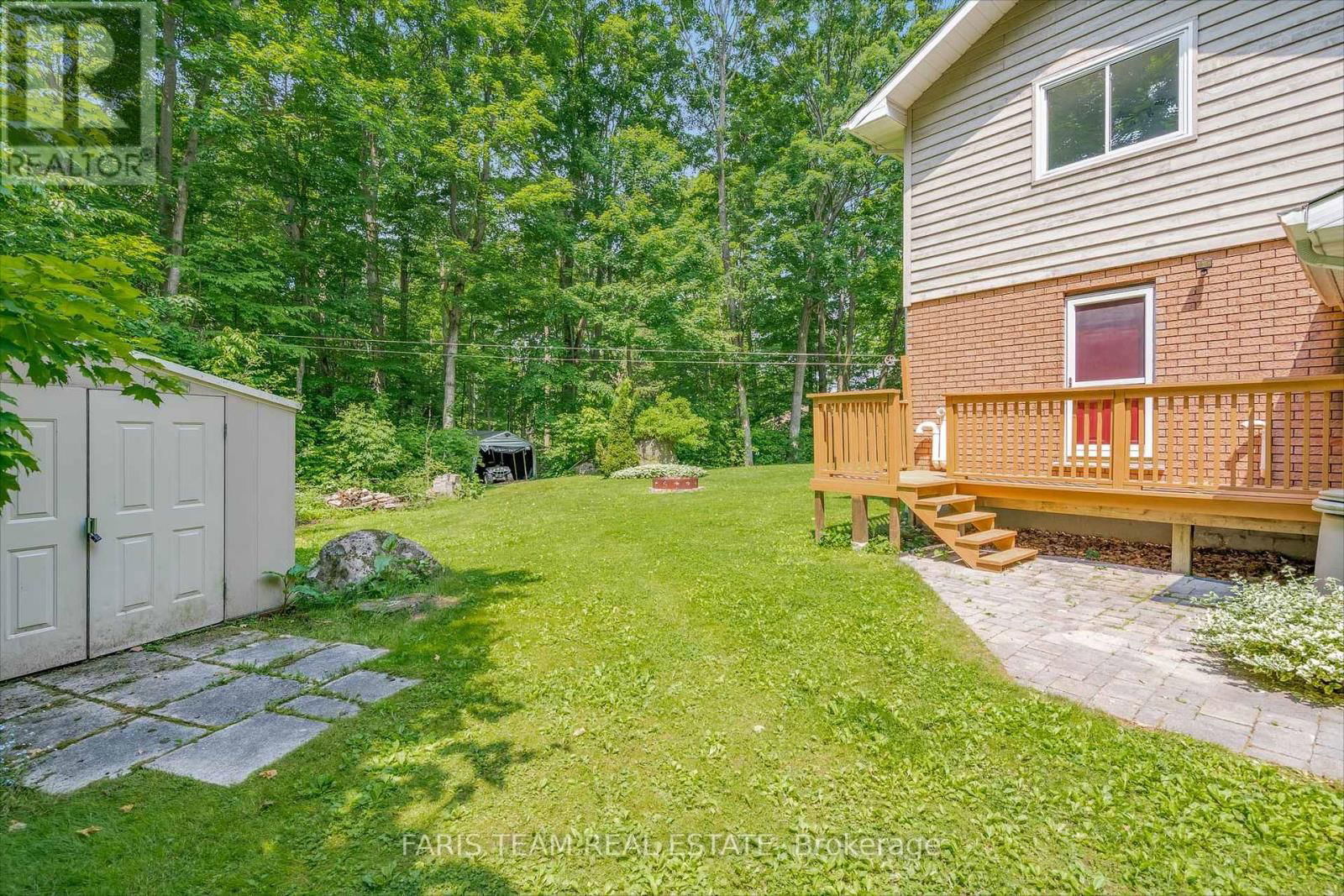 64 GOLDFINCH CRESCENT Image 35