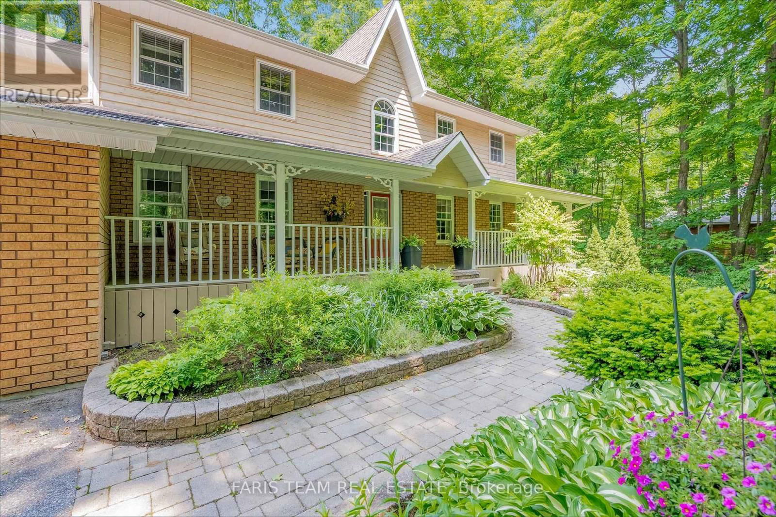 64 GOLDFINCH CRESCENT Image 4