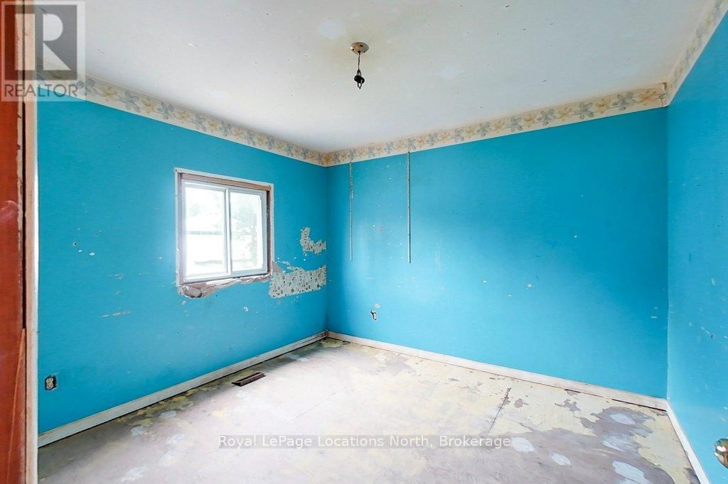 103 ERIE STREET Image 13