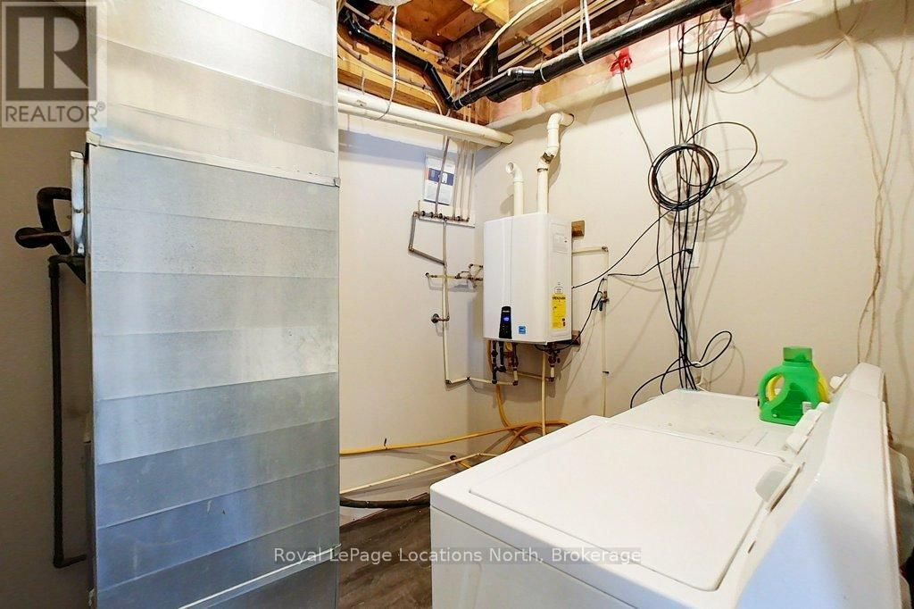 103 ERIE STREET Image 22