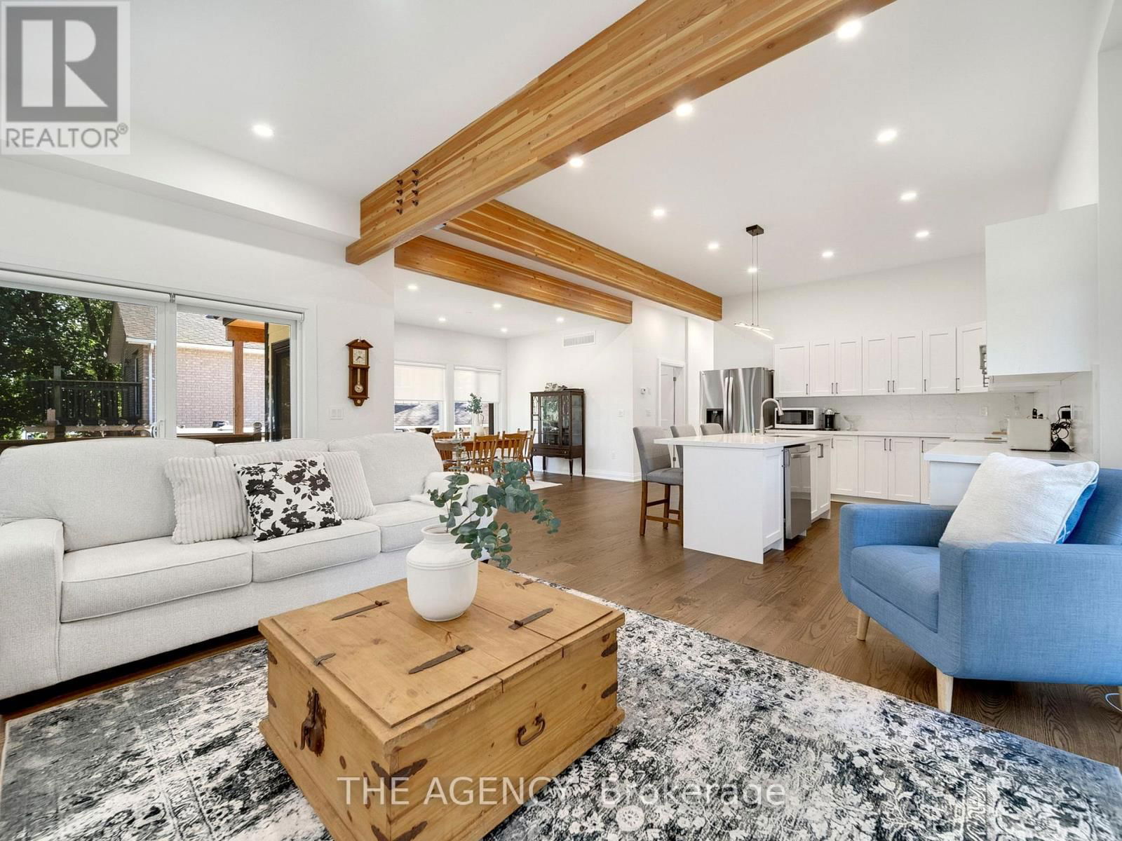 3963 HILLTOP ROAD Image 17