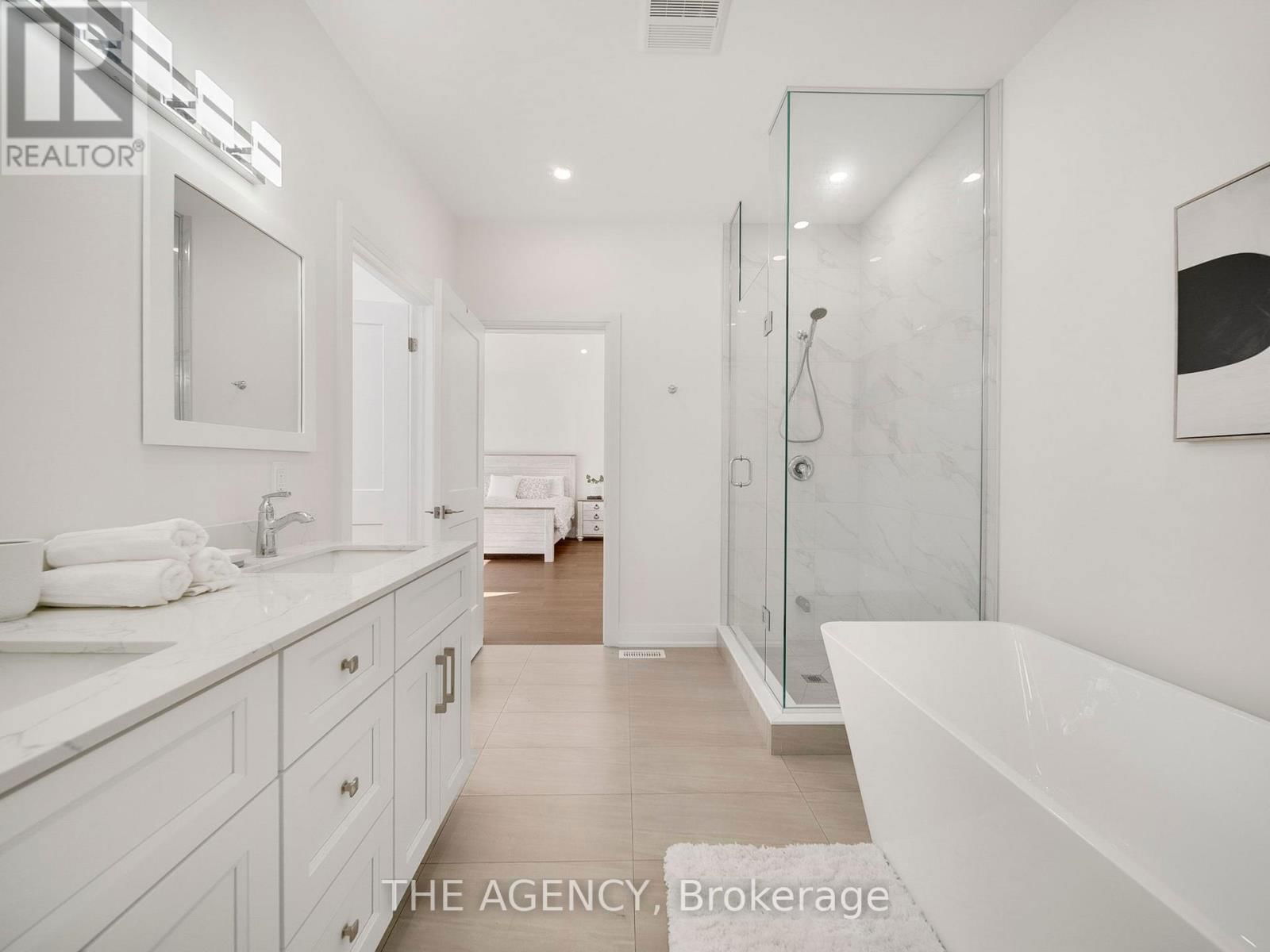 3963 HILLTOP ROAD Image 21