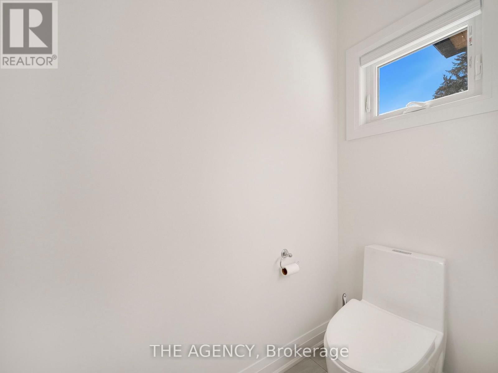 3963 HILLTOP ROAD Image 22