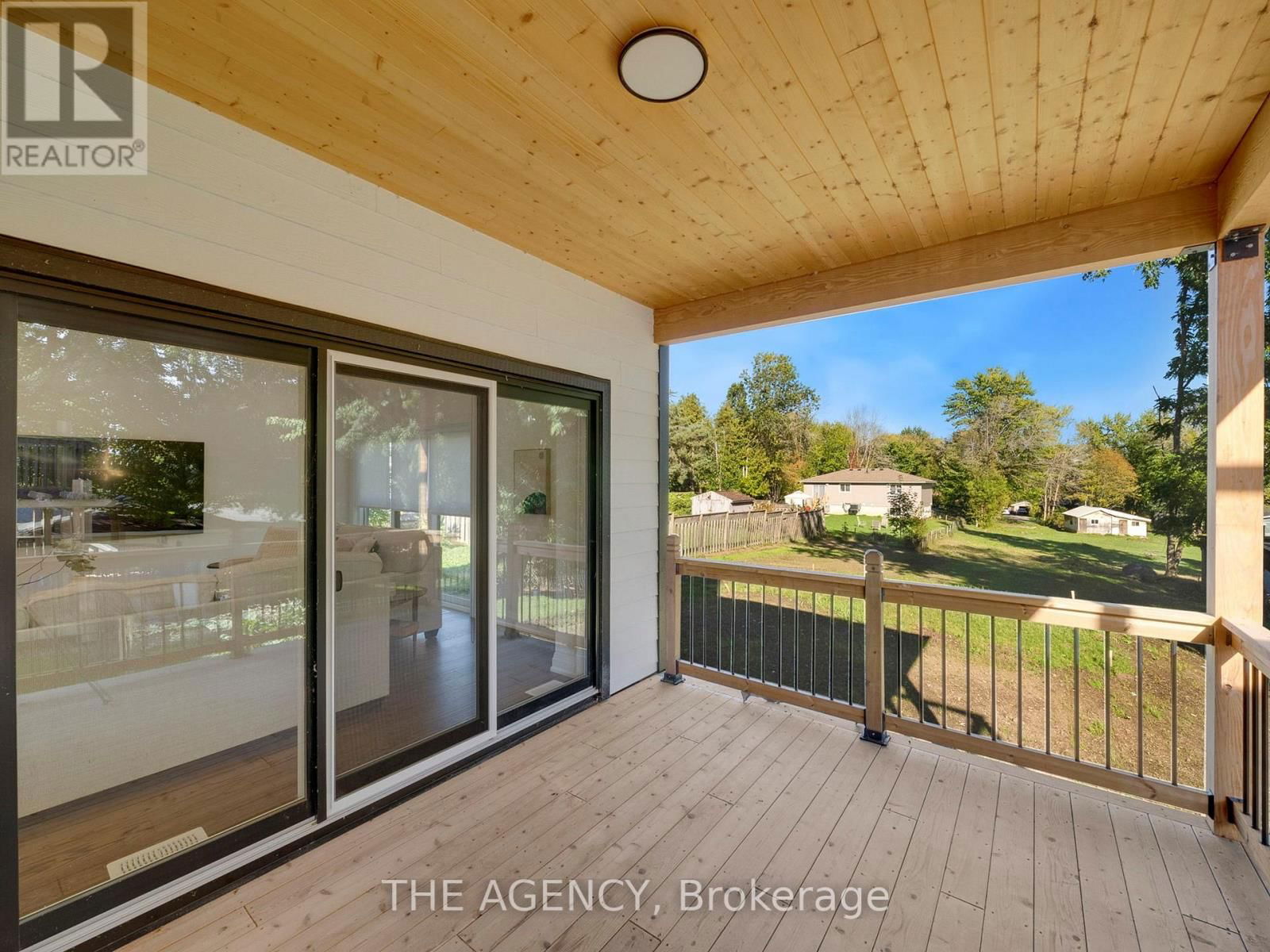 3963 HILLTOP ROAD Image 30