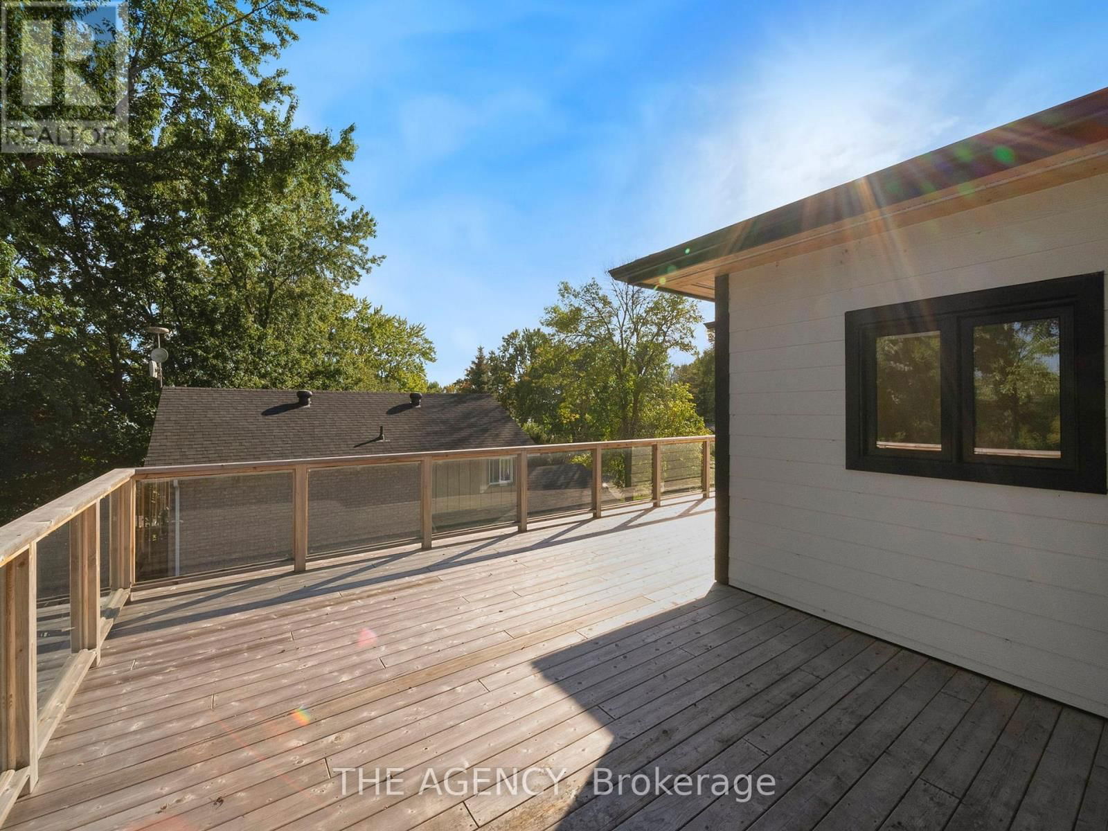 3963 HILLTOP ROAD Image 34