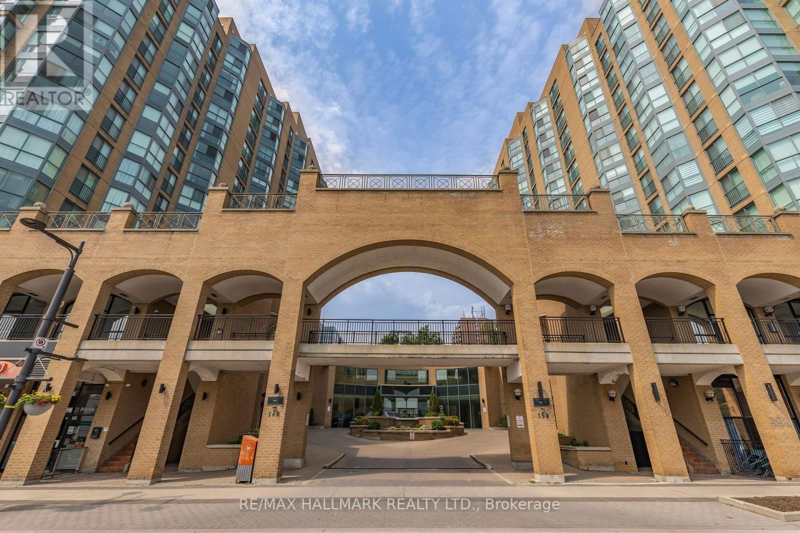 811 - 150 DUNLOP STREET EAST Image 3