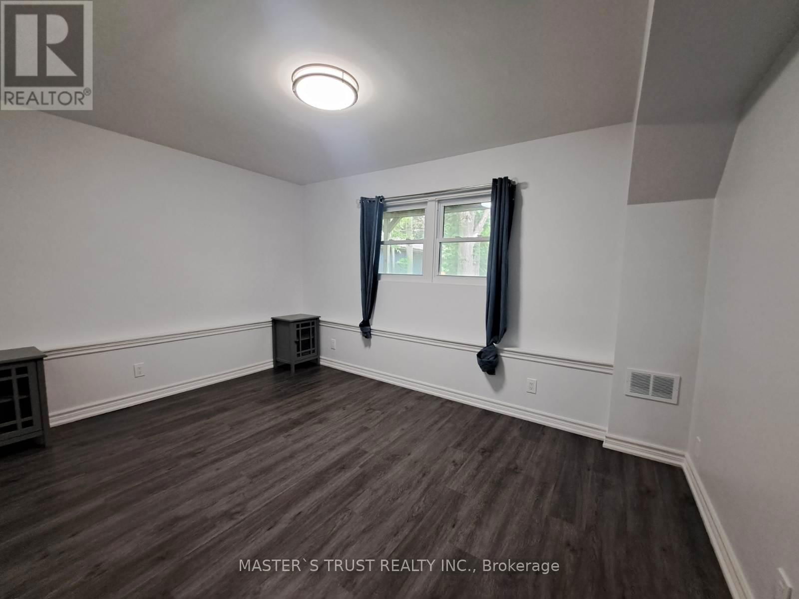 2 - 22 BRENNAN AVENUE Image 7