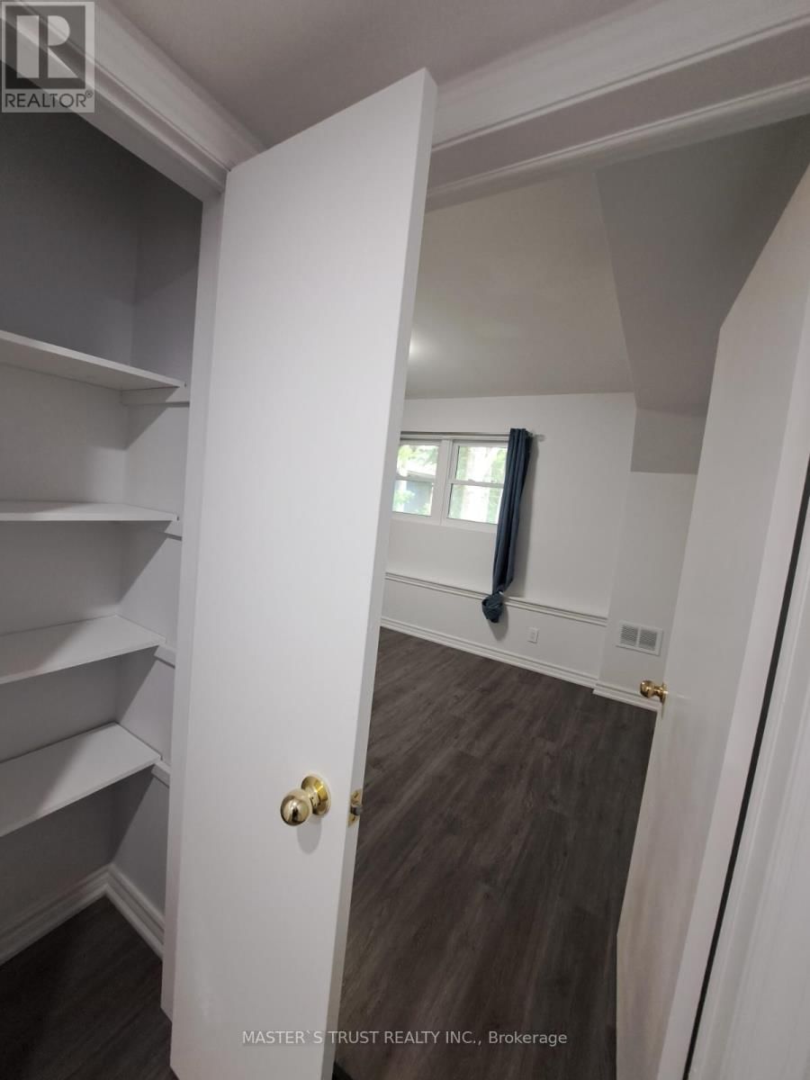 2 - 22 BRENNAN AVENUE Image 8