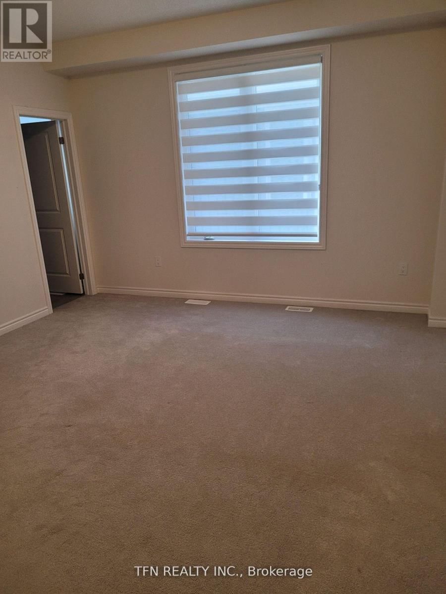 3213 MOSLEY STREET Image 12