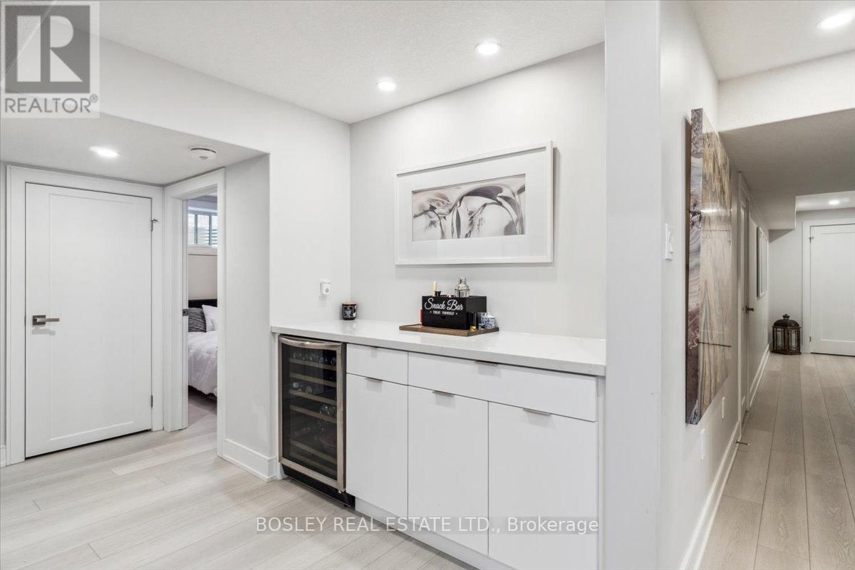 48 PLEWES DRIVE Image 38