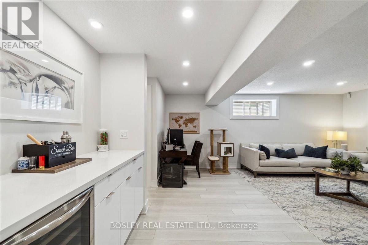 48 PLEWES DRIVE Image 43