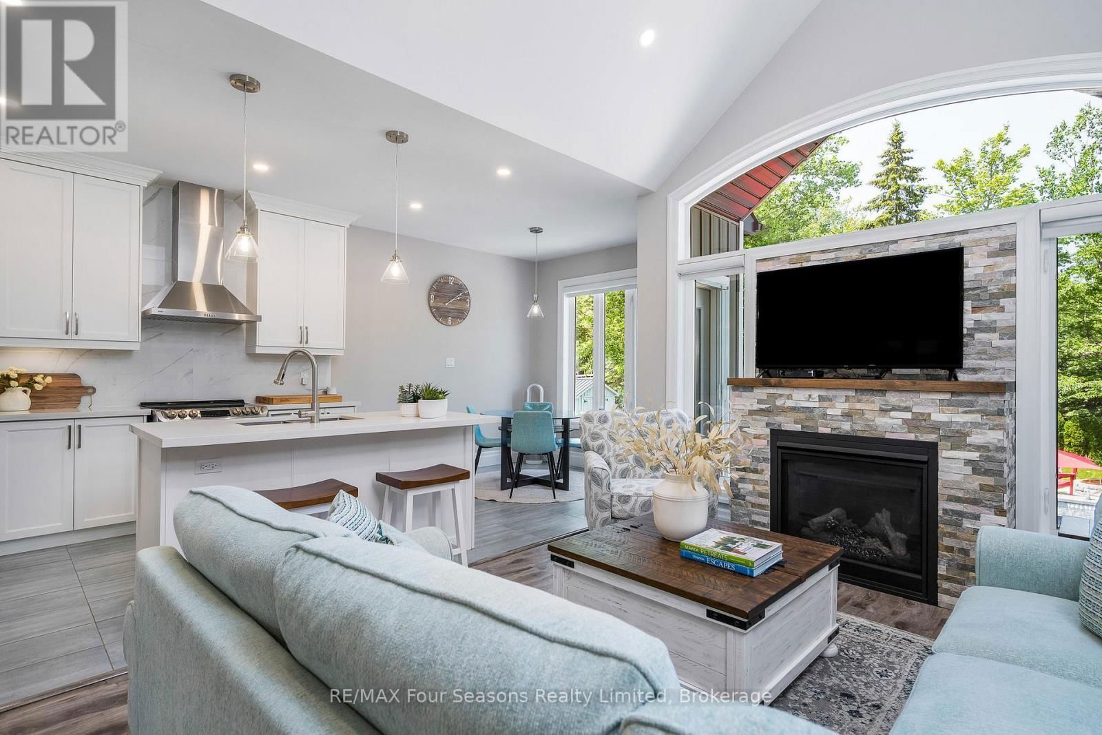 276 ROBINSON ROAD Image 10