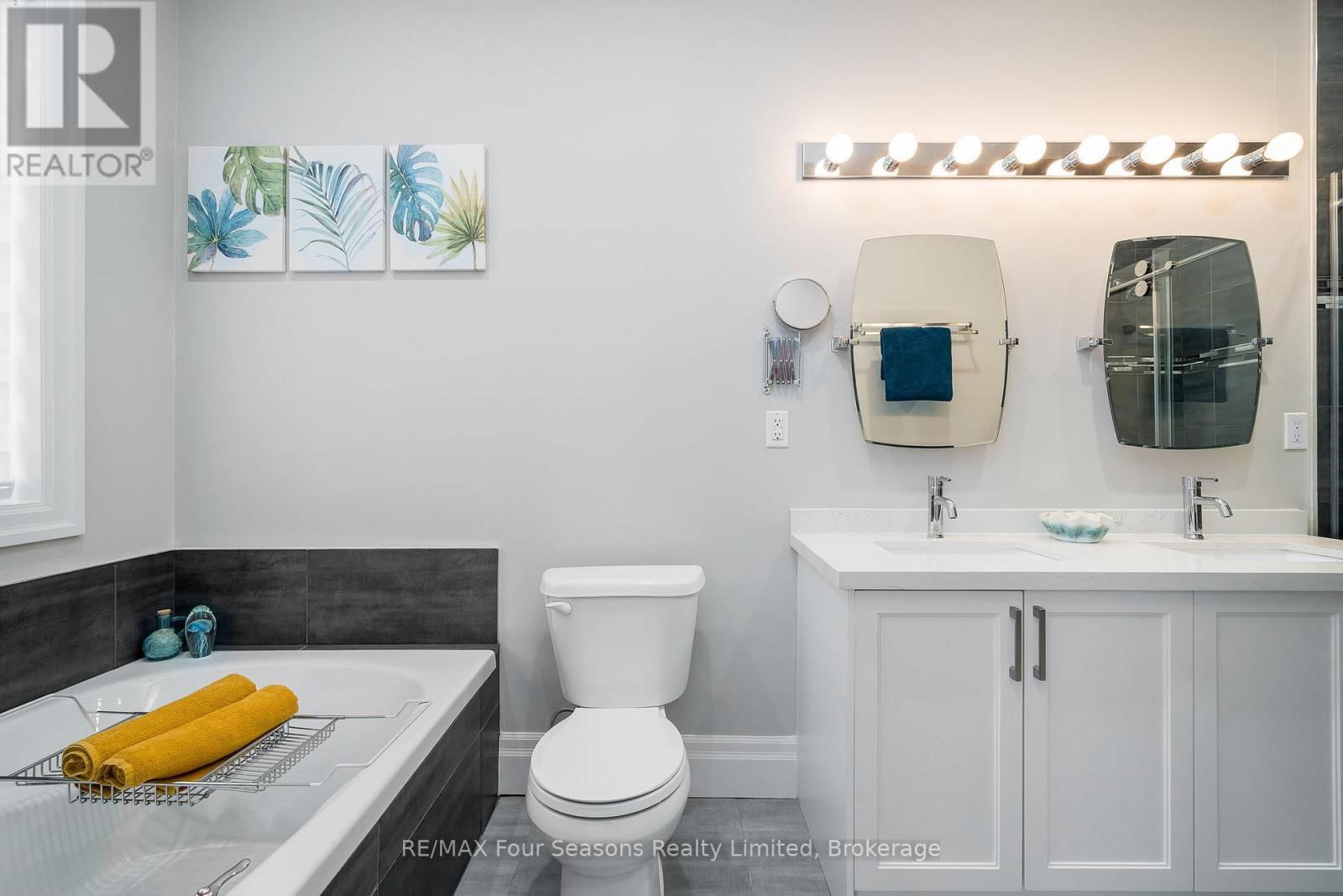 276 ROBINSON ROAD Image 20