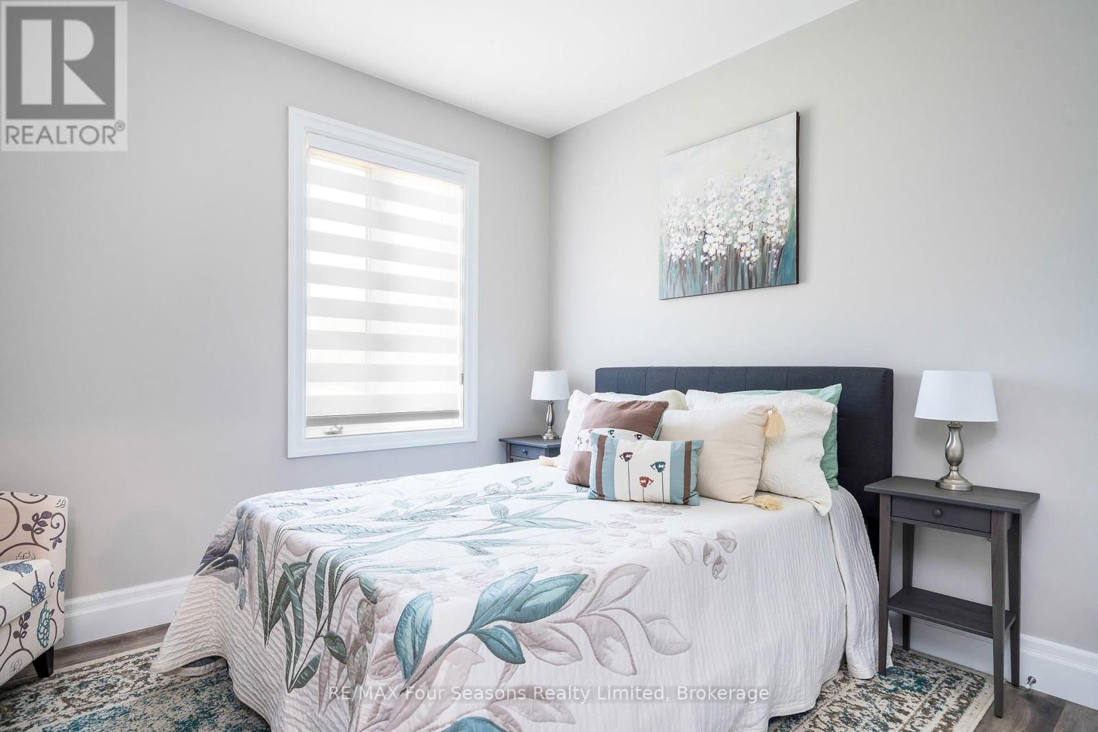 276 ROBINSON ROAD Image 22