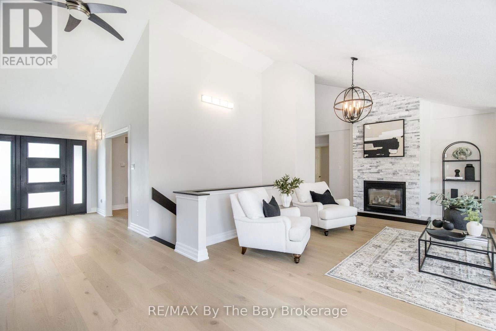 25 BRITTON COURT Image 12