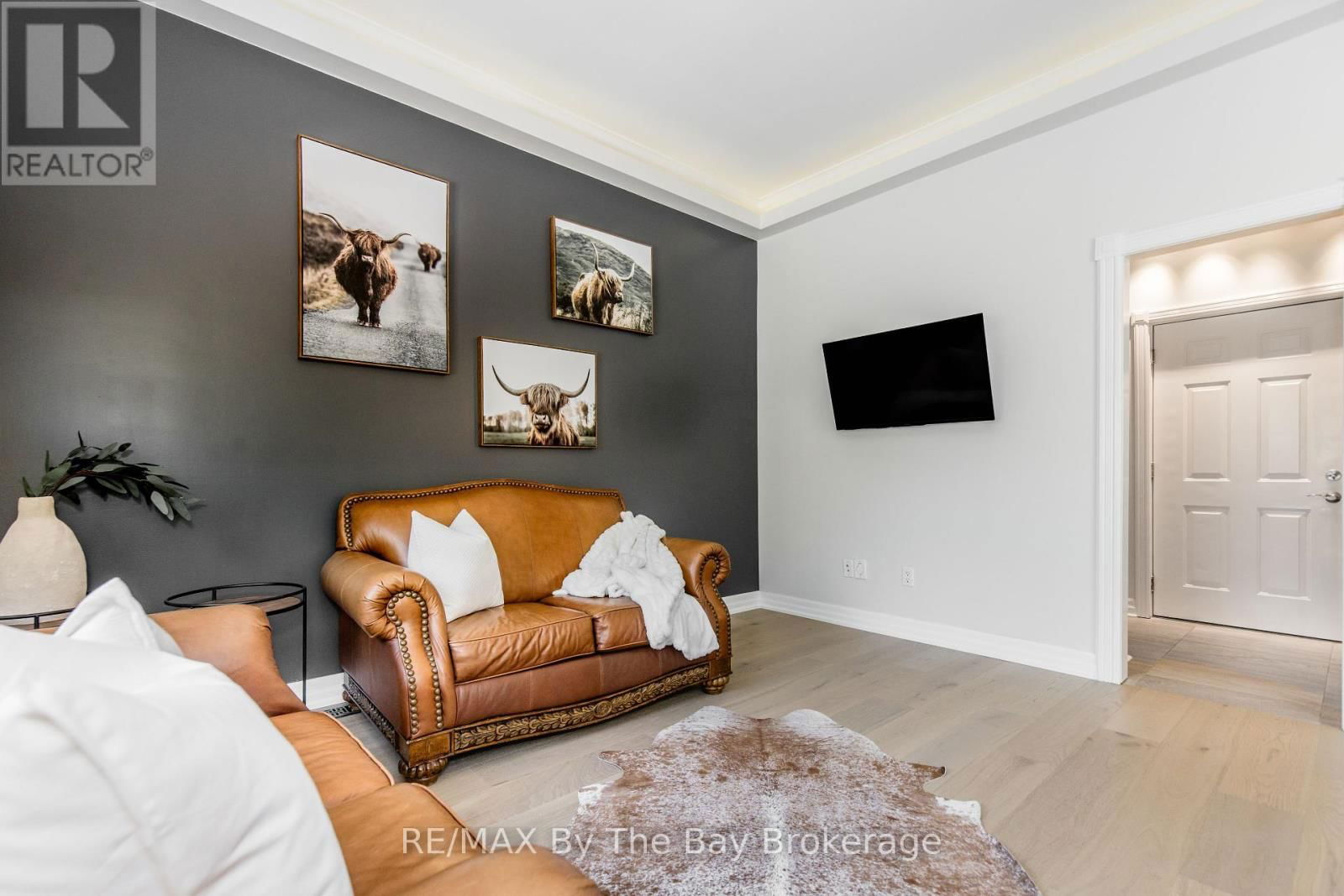 25 BRITTON COURT Image 21