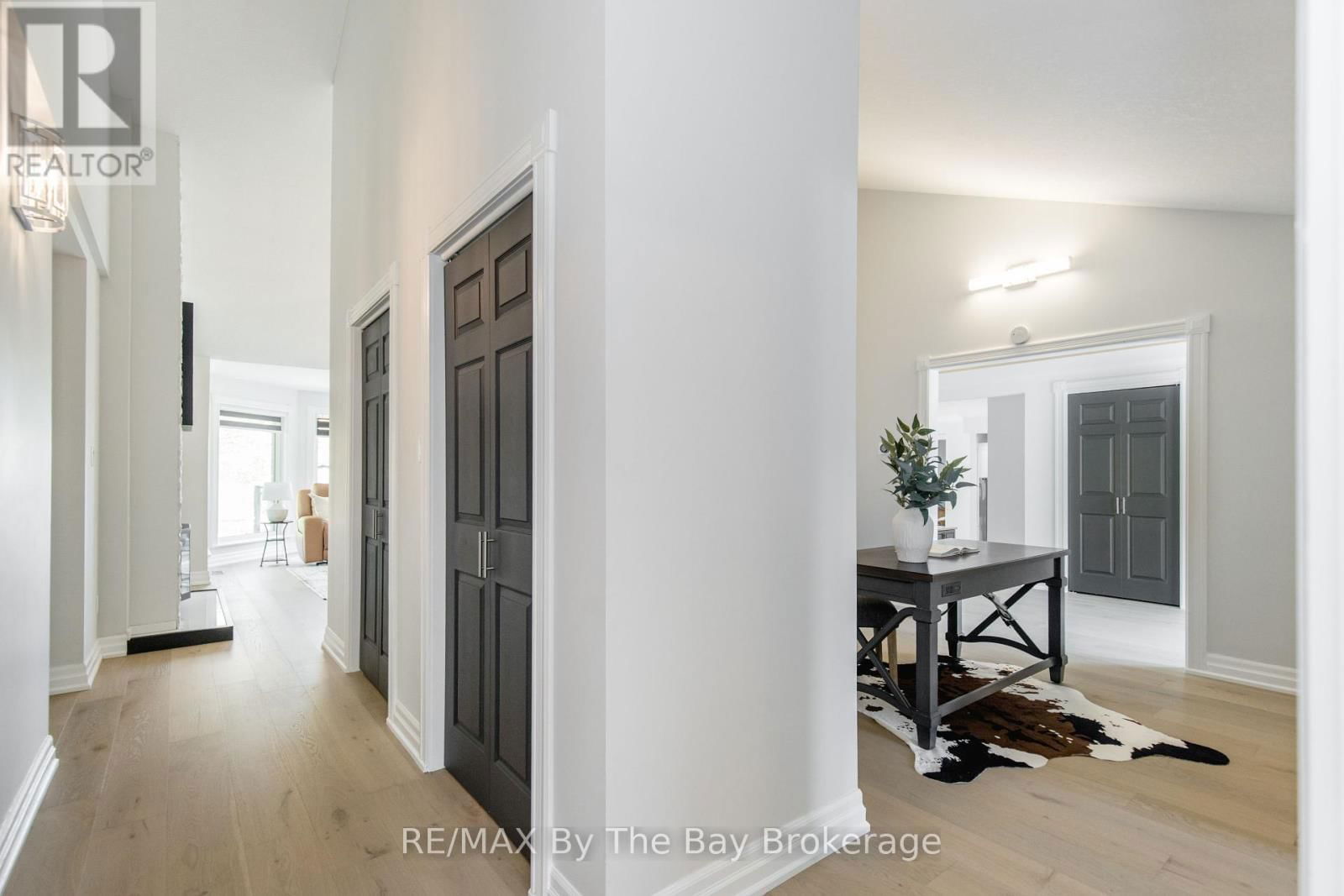 25 BRITTON COURT Image 28
