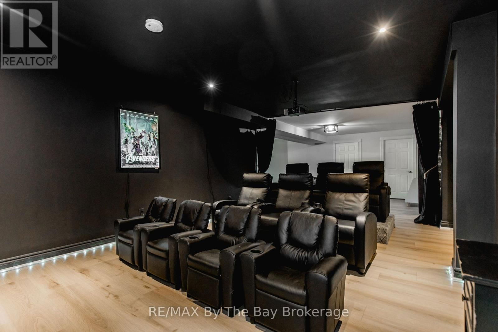25 BRITTON COURT Image 37