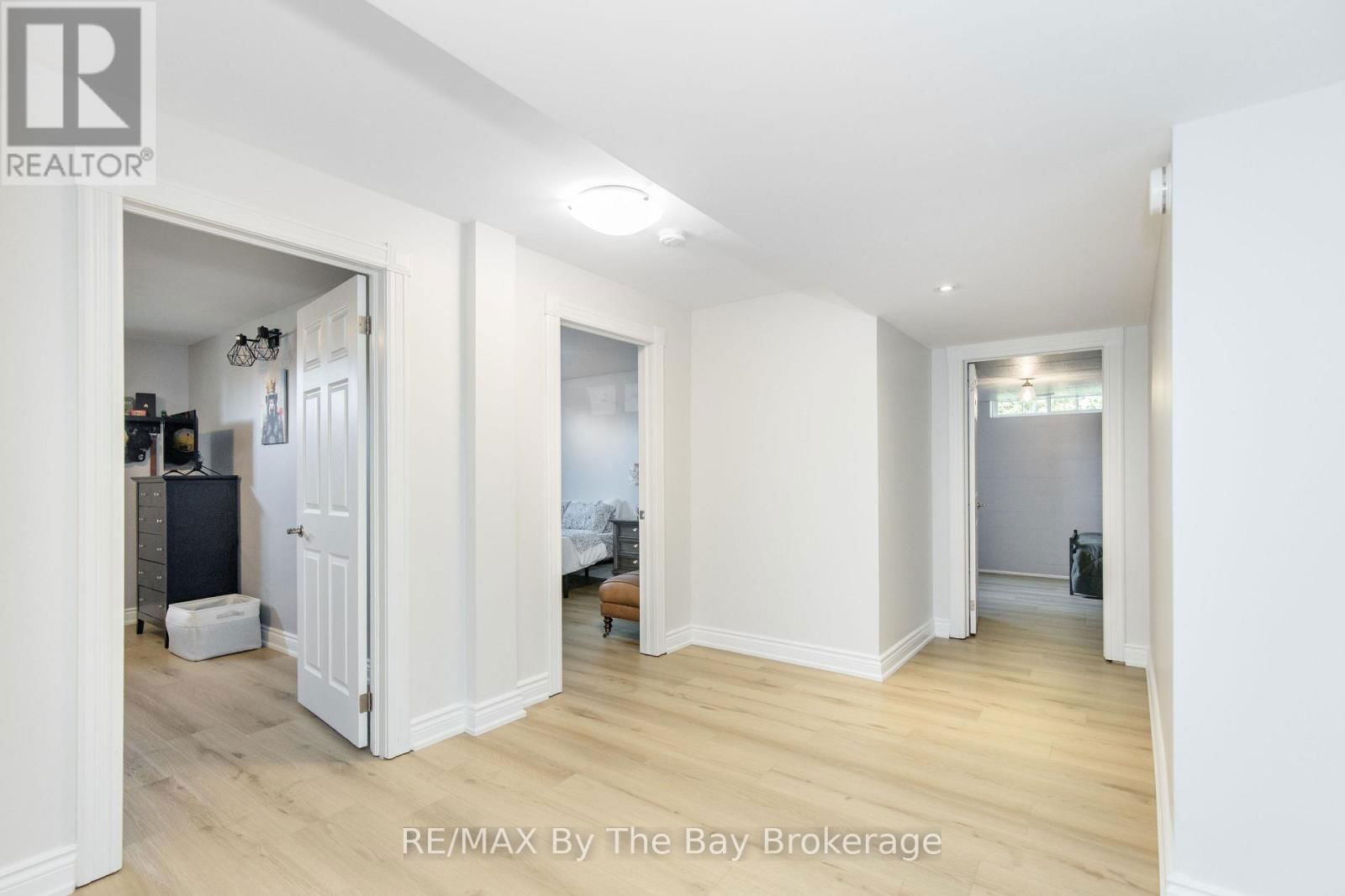 25 BRITTON COURT Image 43