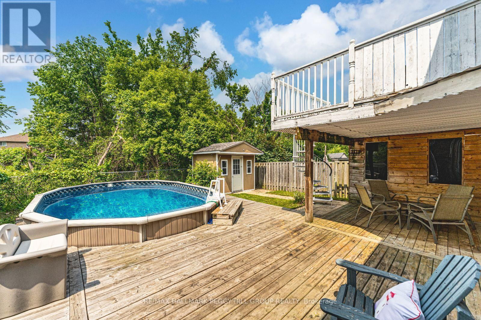 130 COUNTRY LANE Image 18