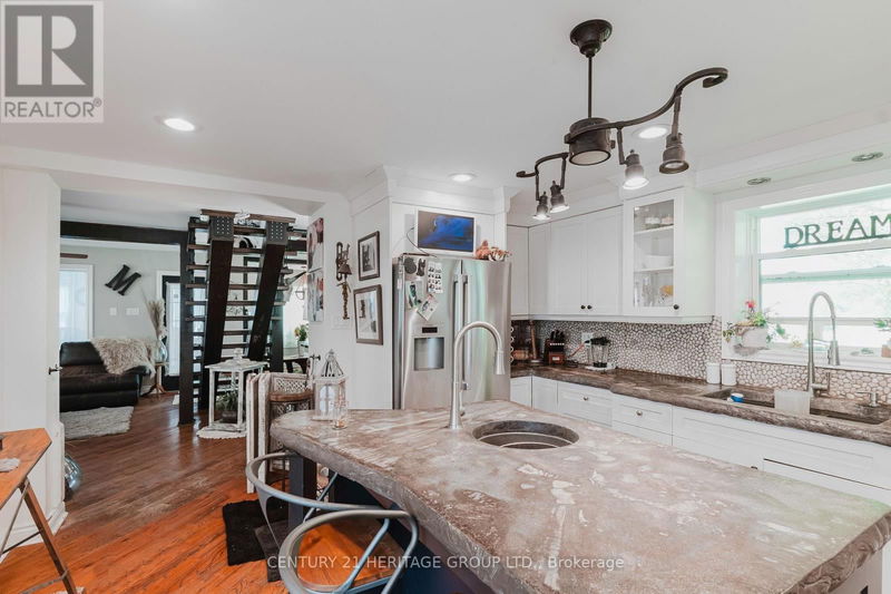 Secondary Property View