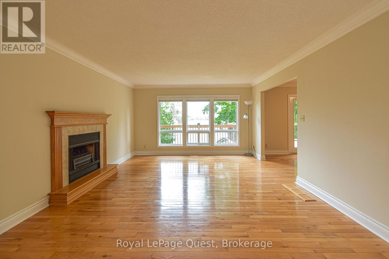 27 HEYDEN AVENUE Image 11