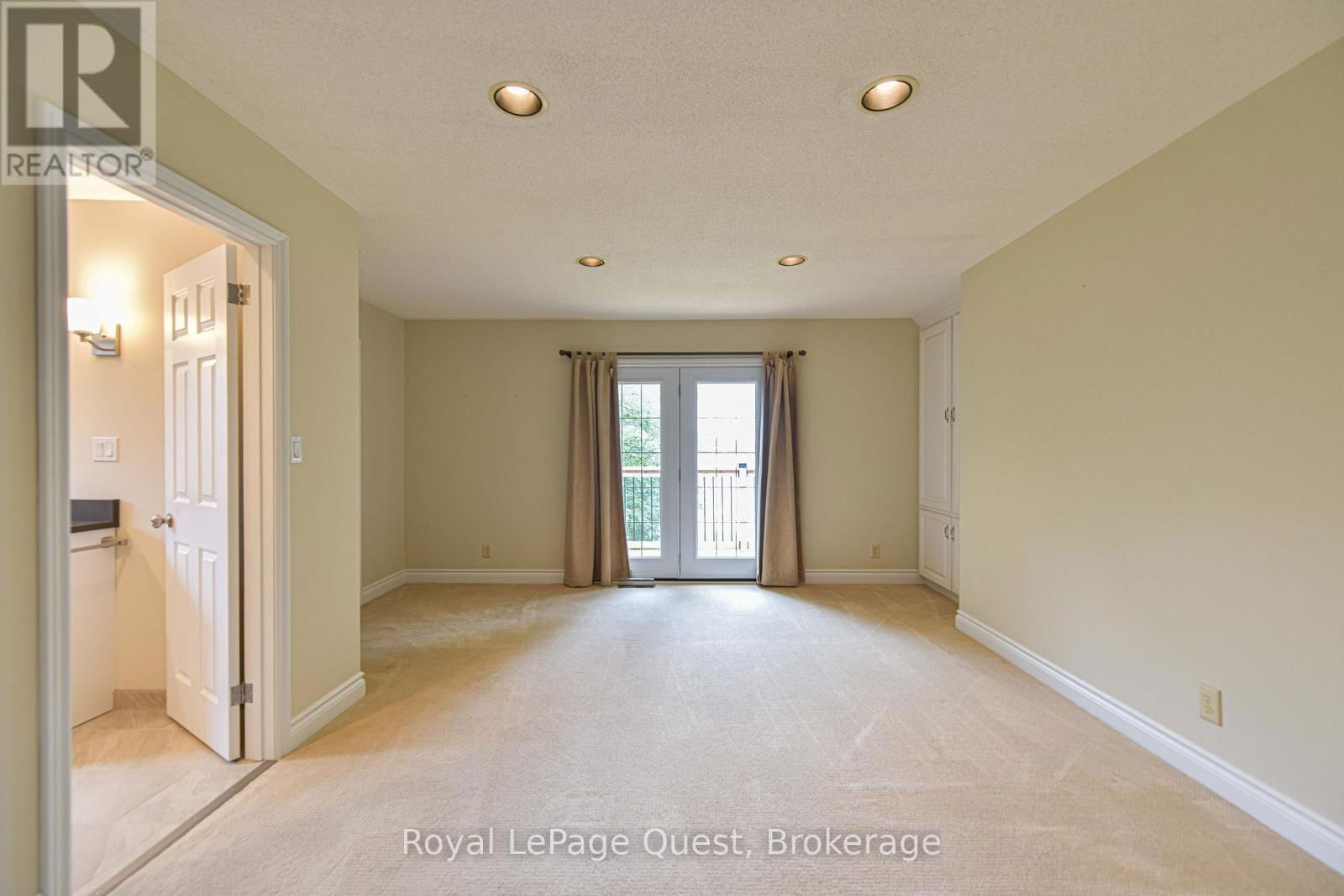 27 HEYDEN AVENUE Image 16