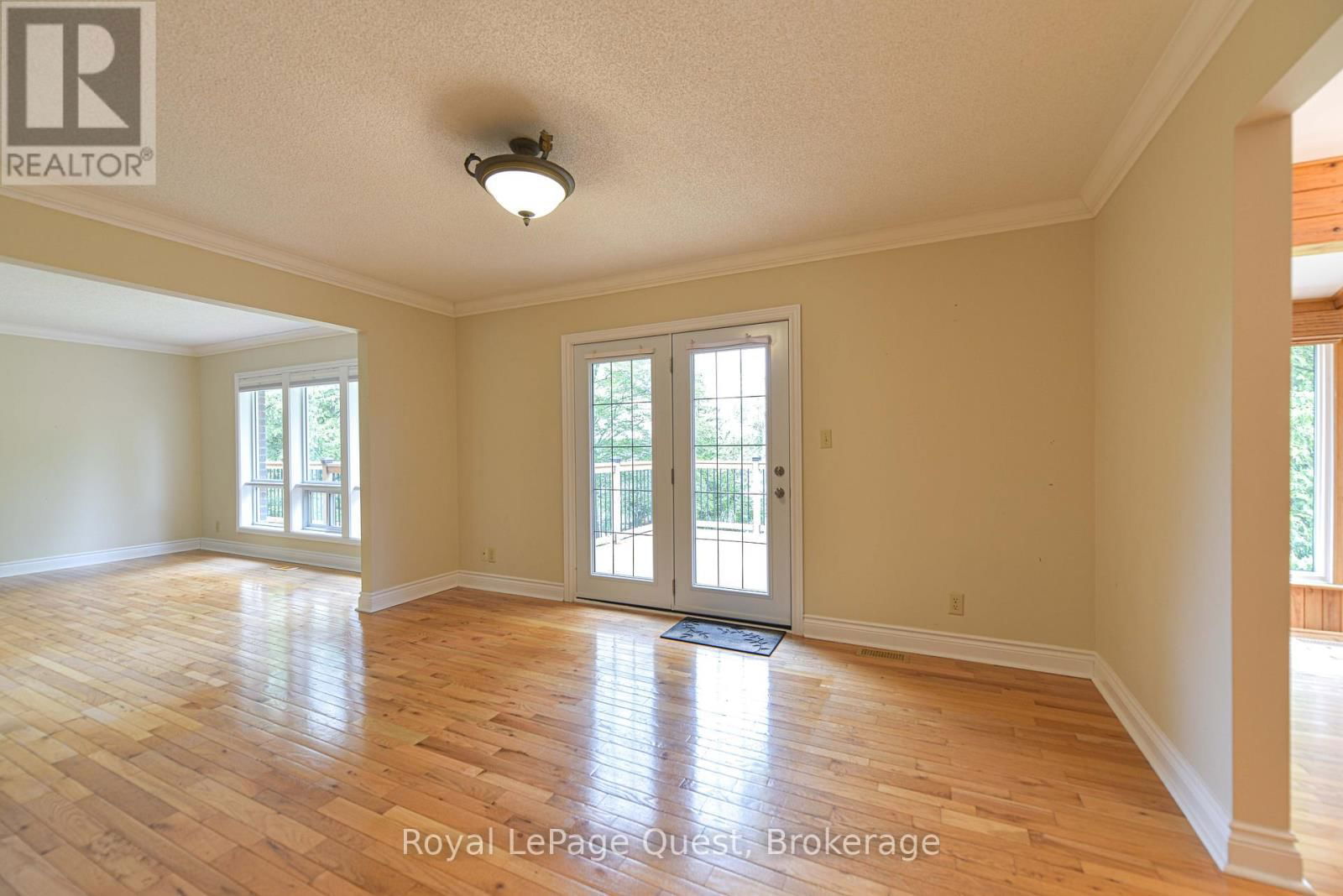 27 HEYDEN AVENUE Image 24