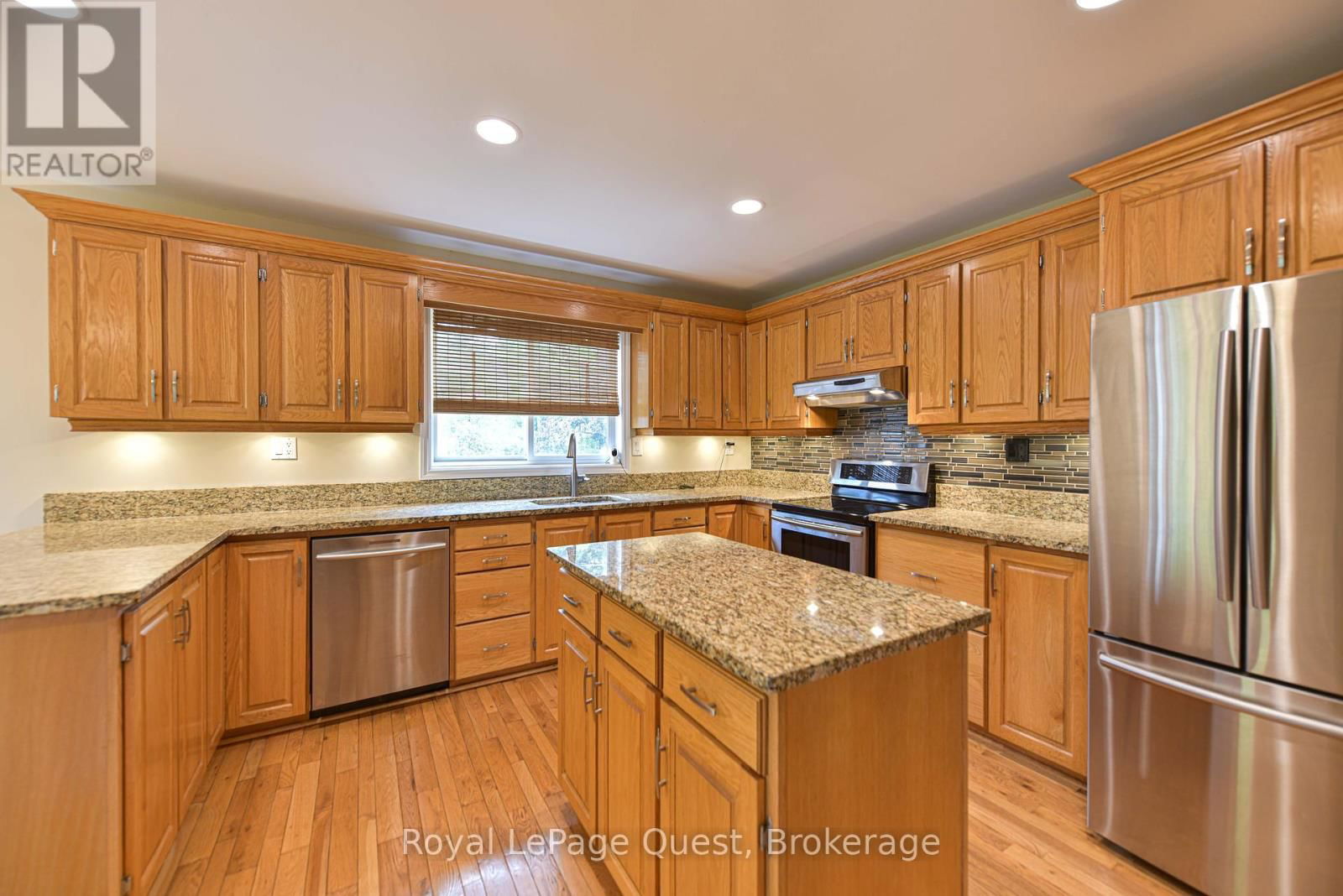 27 HEYDEN AVENUE Image 28