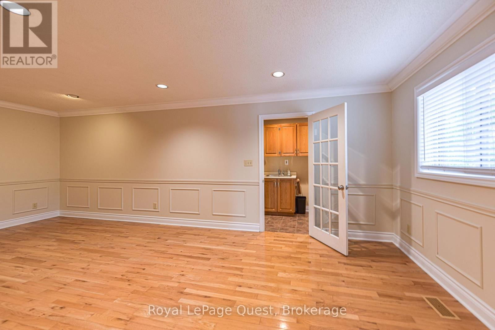 27 HEYDEN AVENUE Image 29