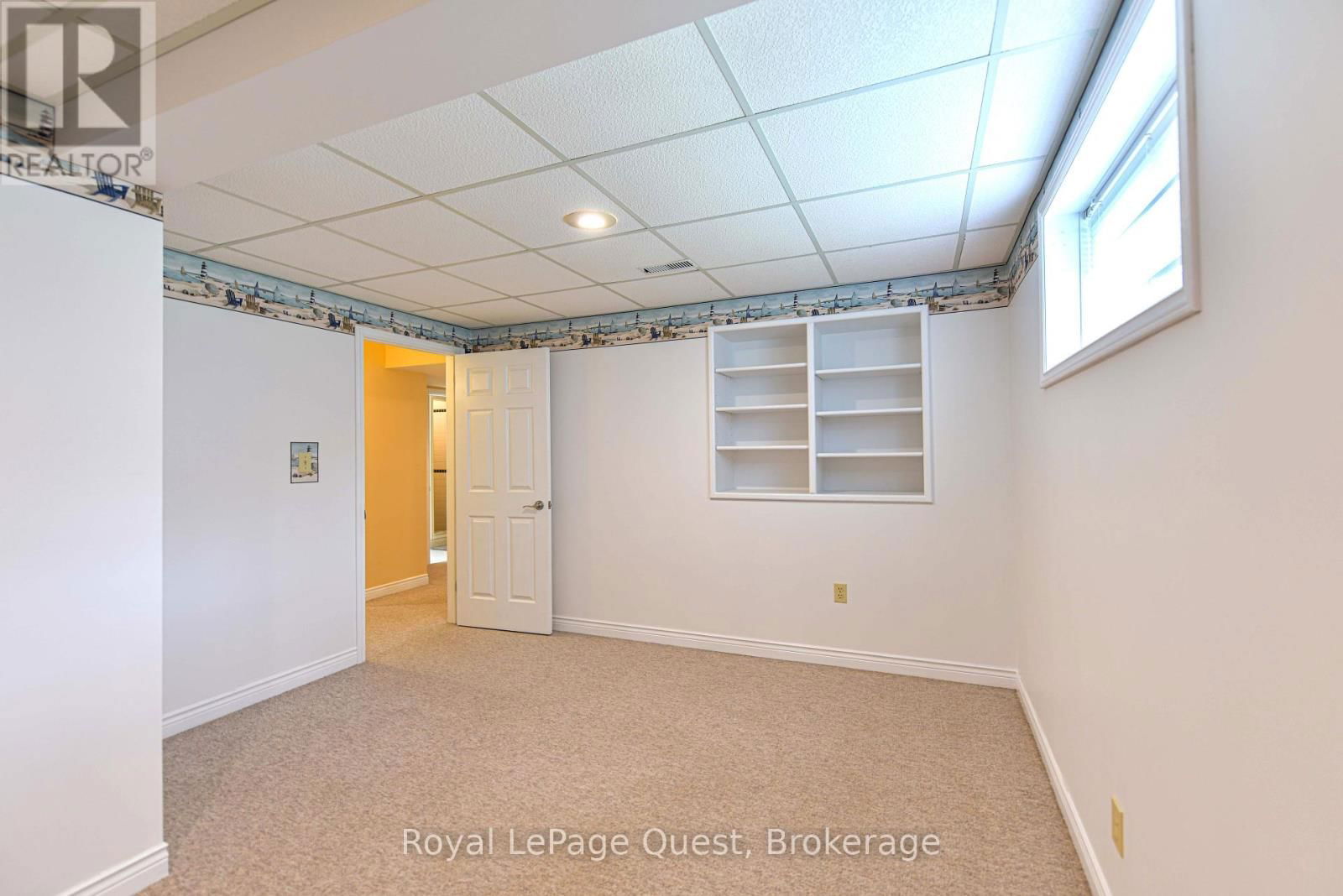 27 HEYDEN AVENUE Image 40