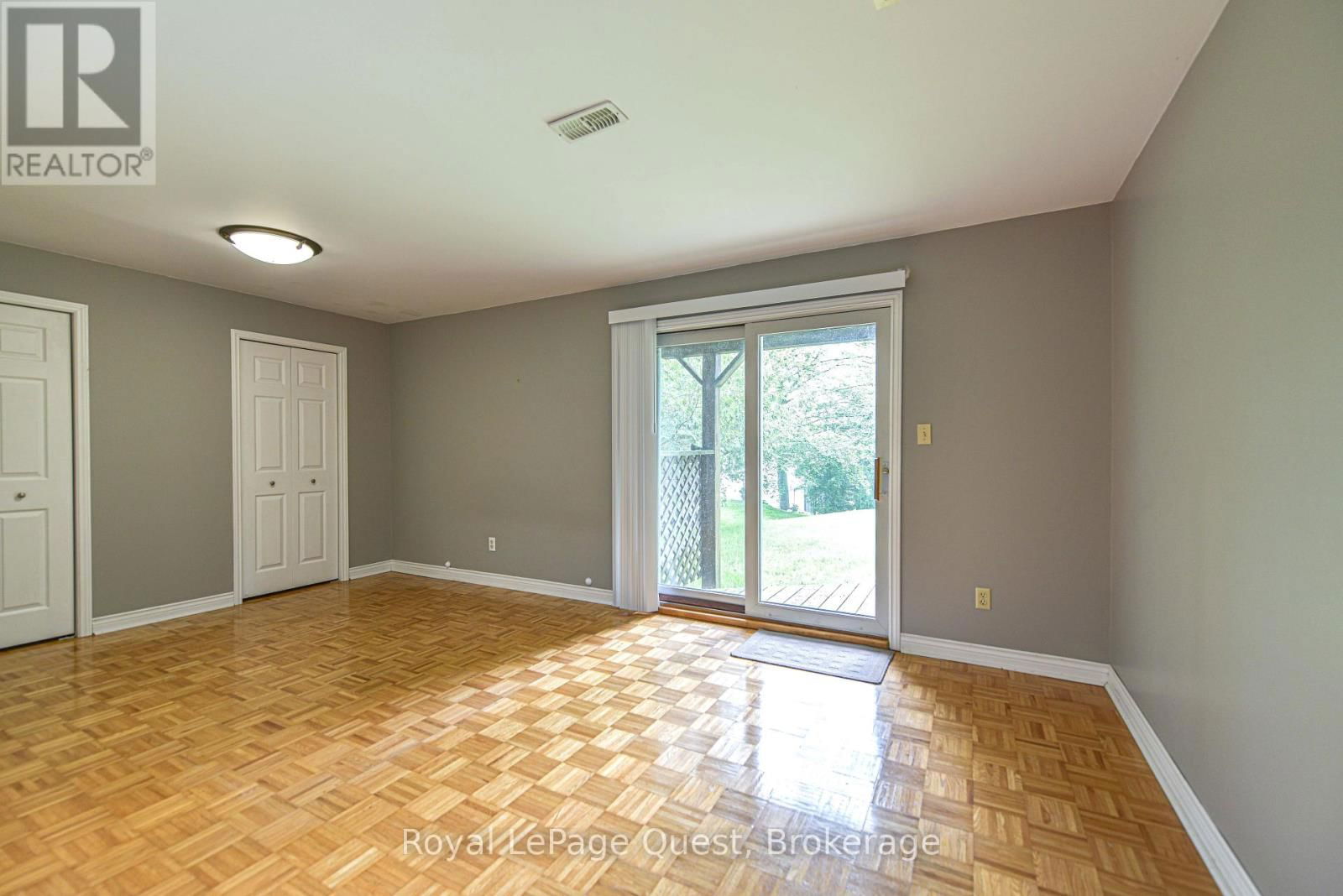 27 HEYDEN AVENUE Image 42