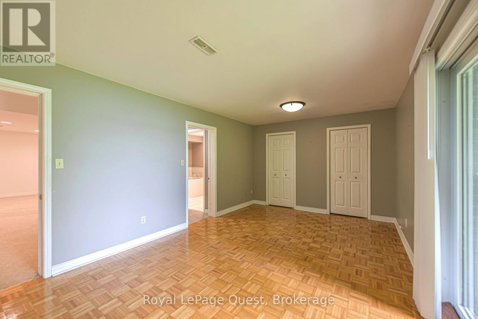 27 HEYDEN AVENUE Image 43