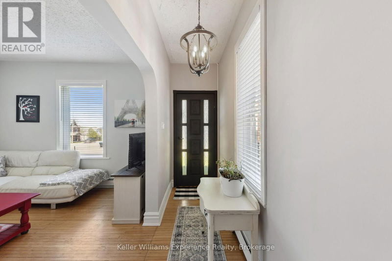 Tertiary Property View