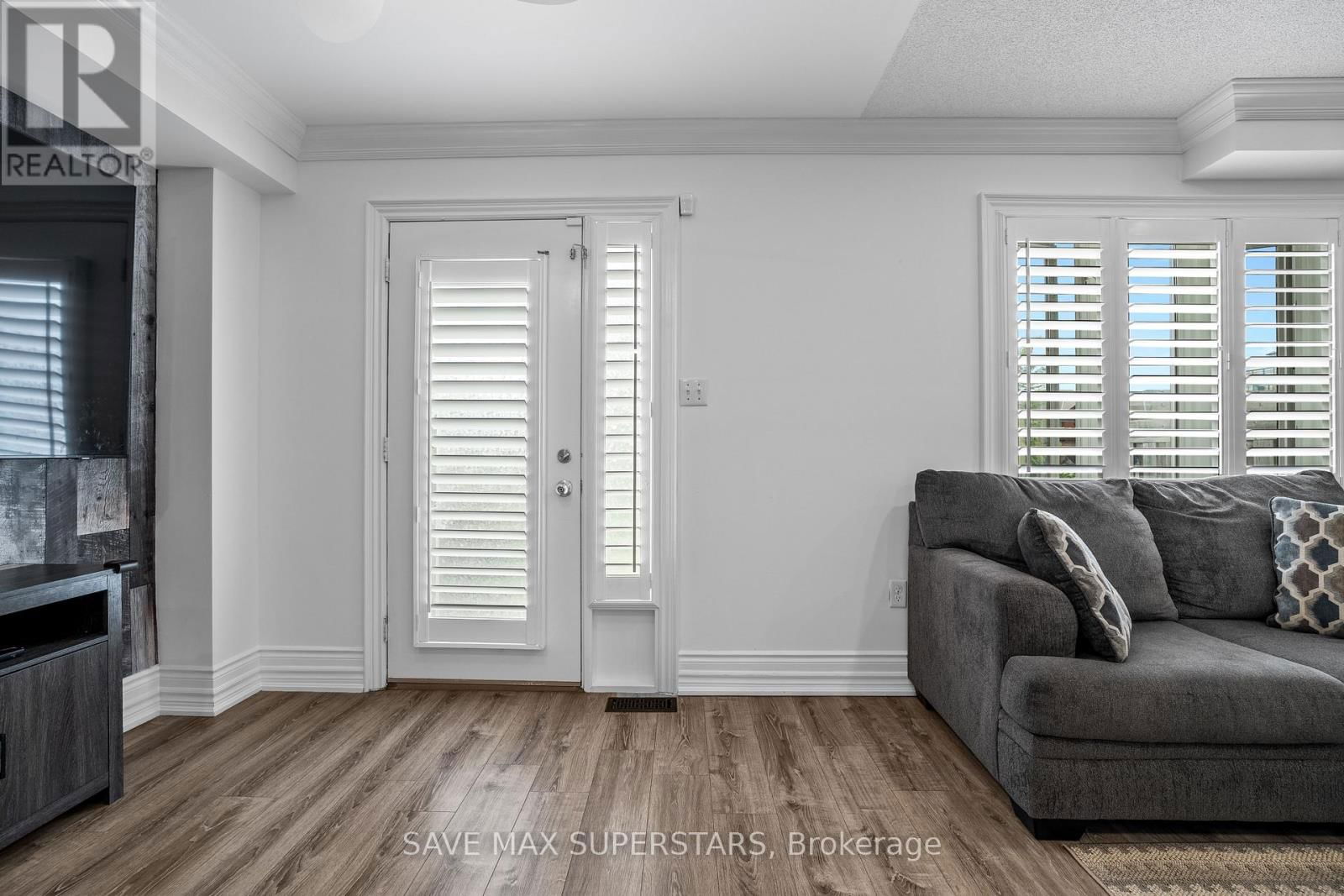 6 - 29 MADELAINE DRIVE Image 12