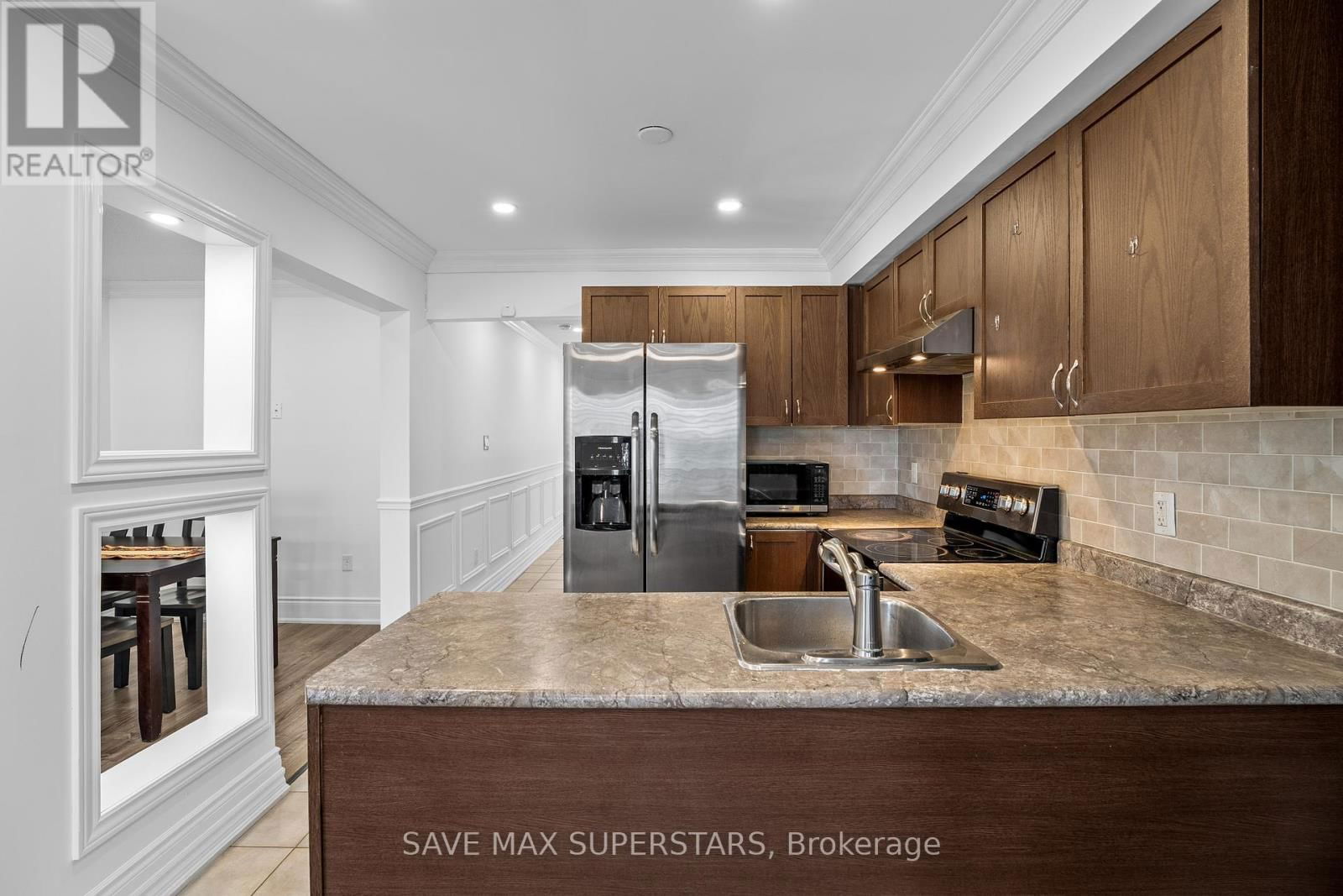 6 - 29 MADELAINE DRIVE Image 16