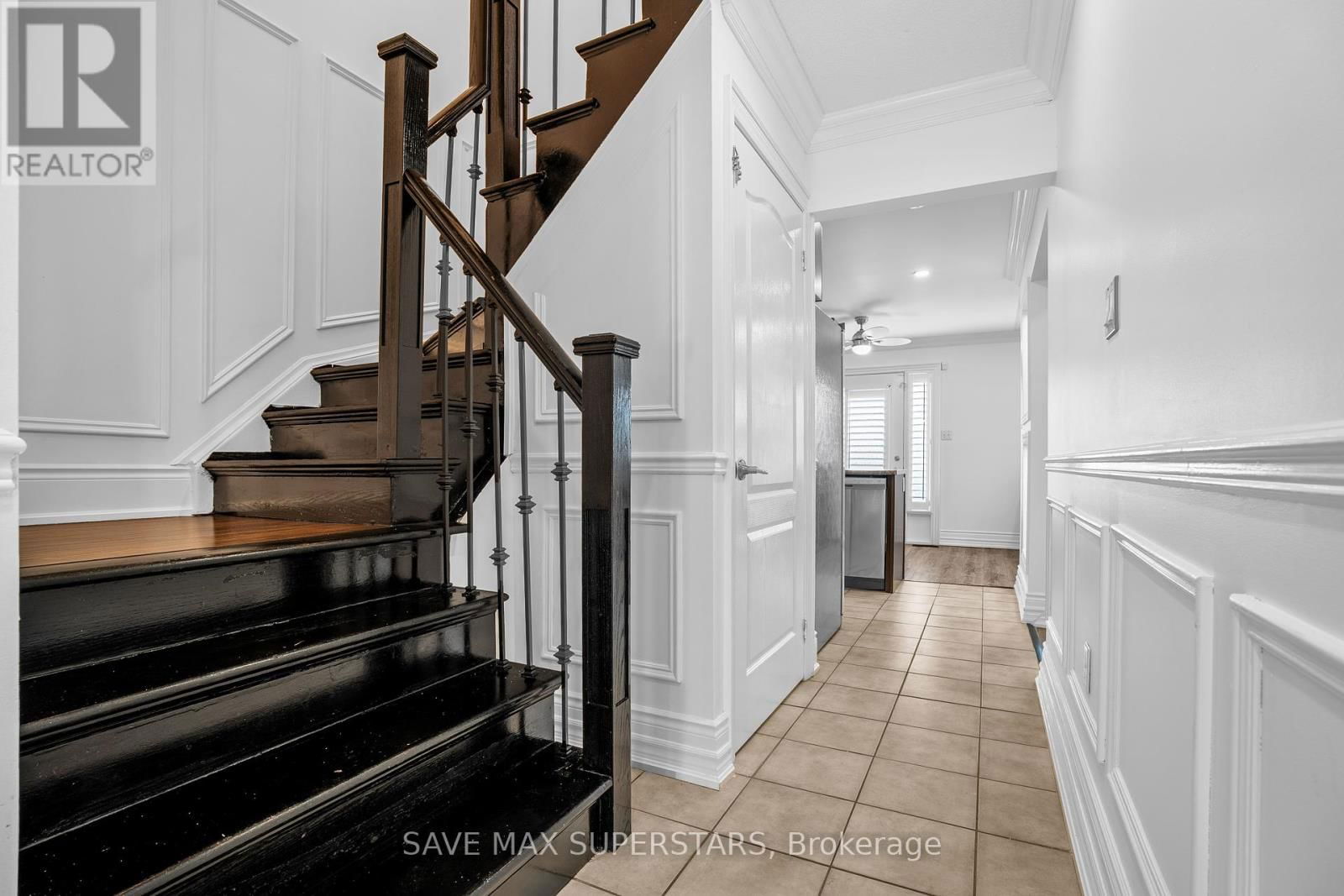 6 - 29 MADELAINE DRIVE Image 18