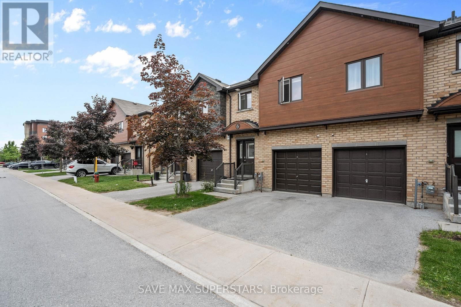 6 - 29 MADELAINE DRIVE Image 3