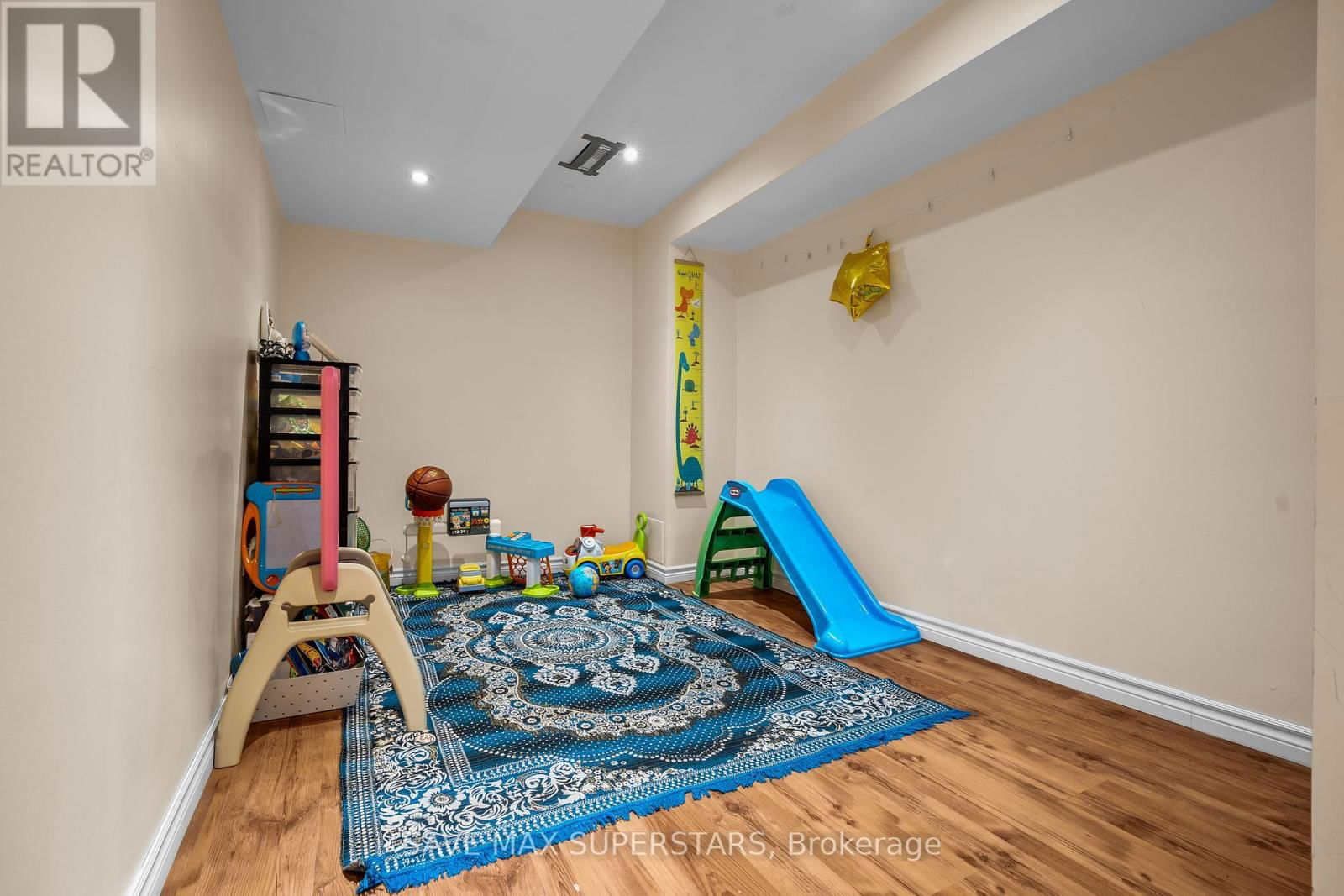 6 - 29 MADELAINE DRIVE Image 30