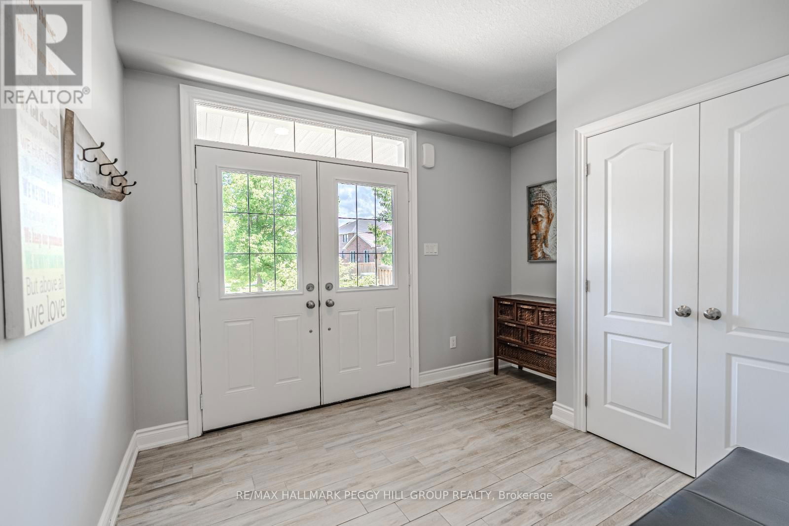 7 GARBUTT CRESCENT Image 2