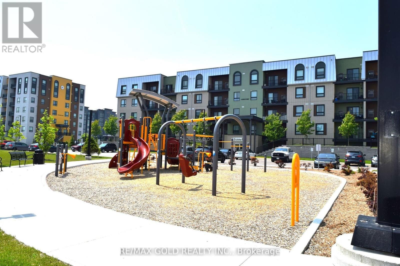 504 - 4 SPICE WAY Image 23