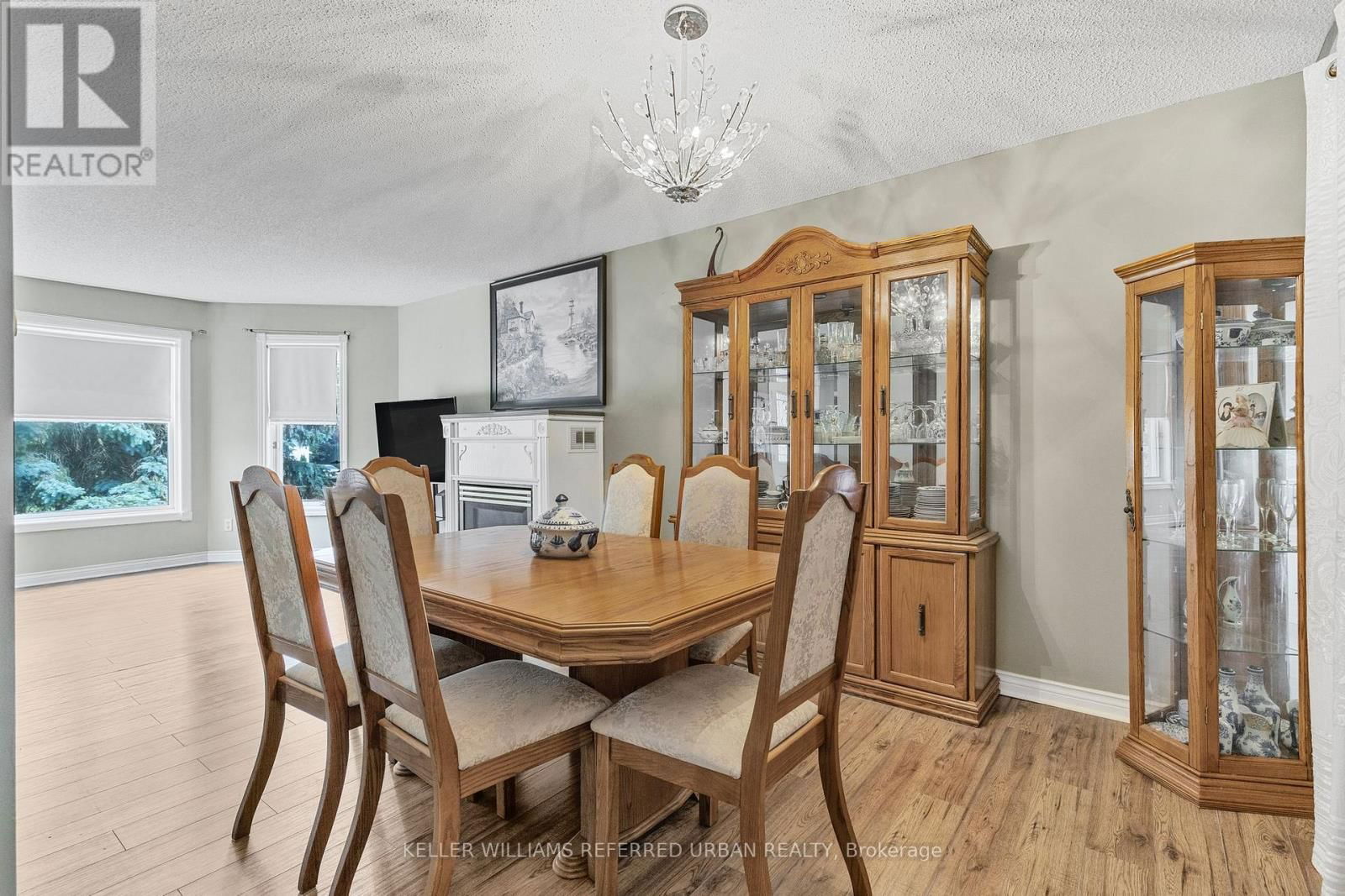 31 JOHN DILLINGNO STREET Image 11