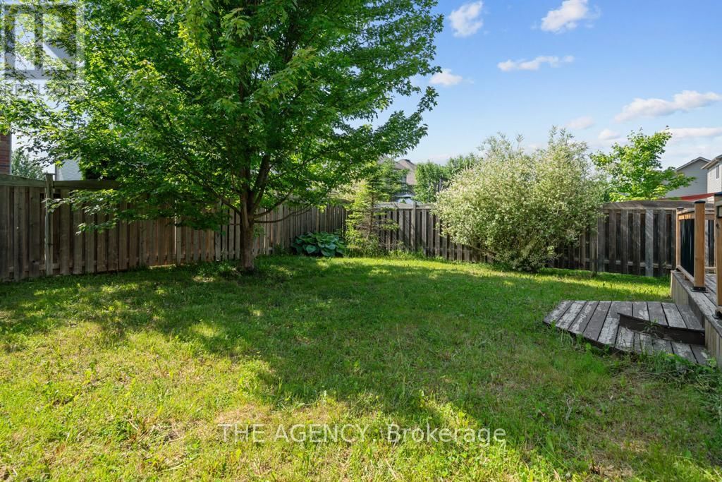 18 DAVIS STREET Image 42