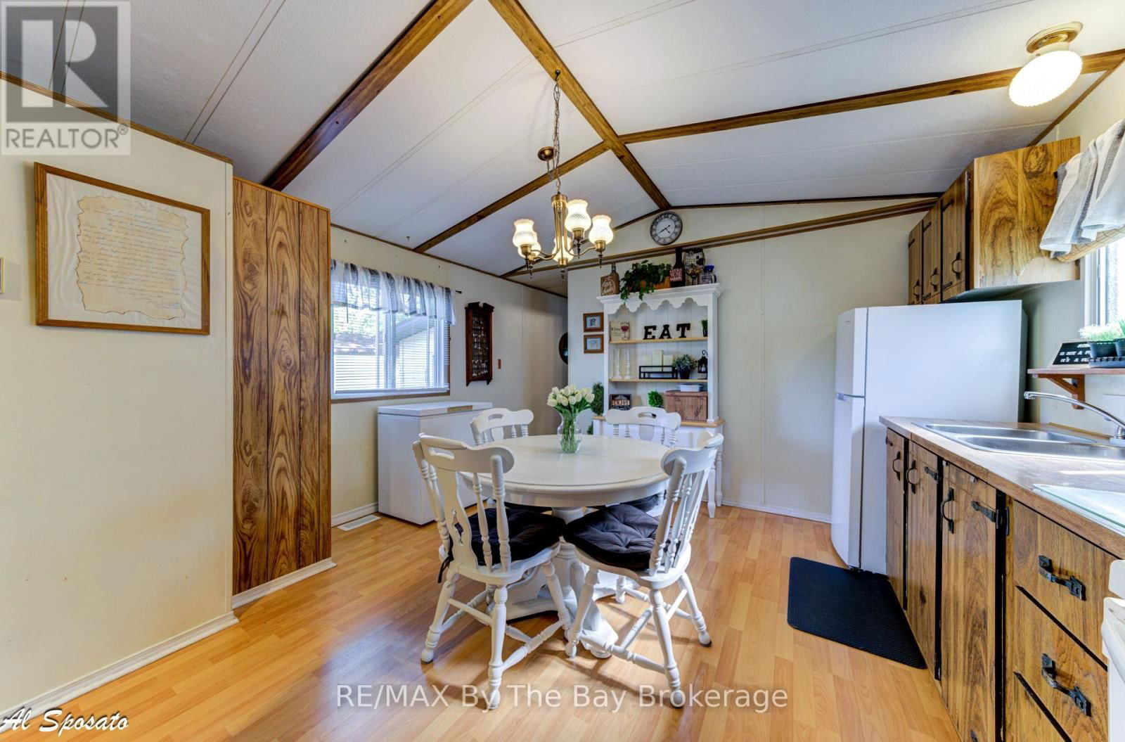 76 GEORGIAN GLEN DRIVE Image 23