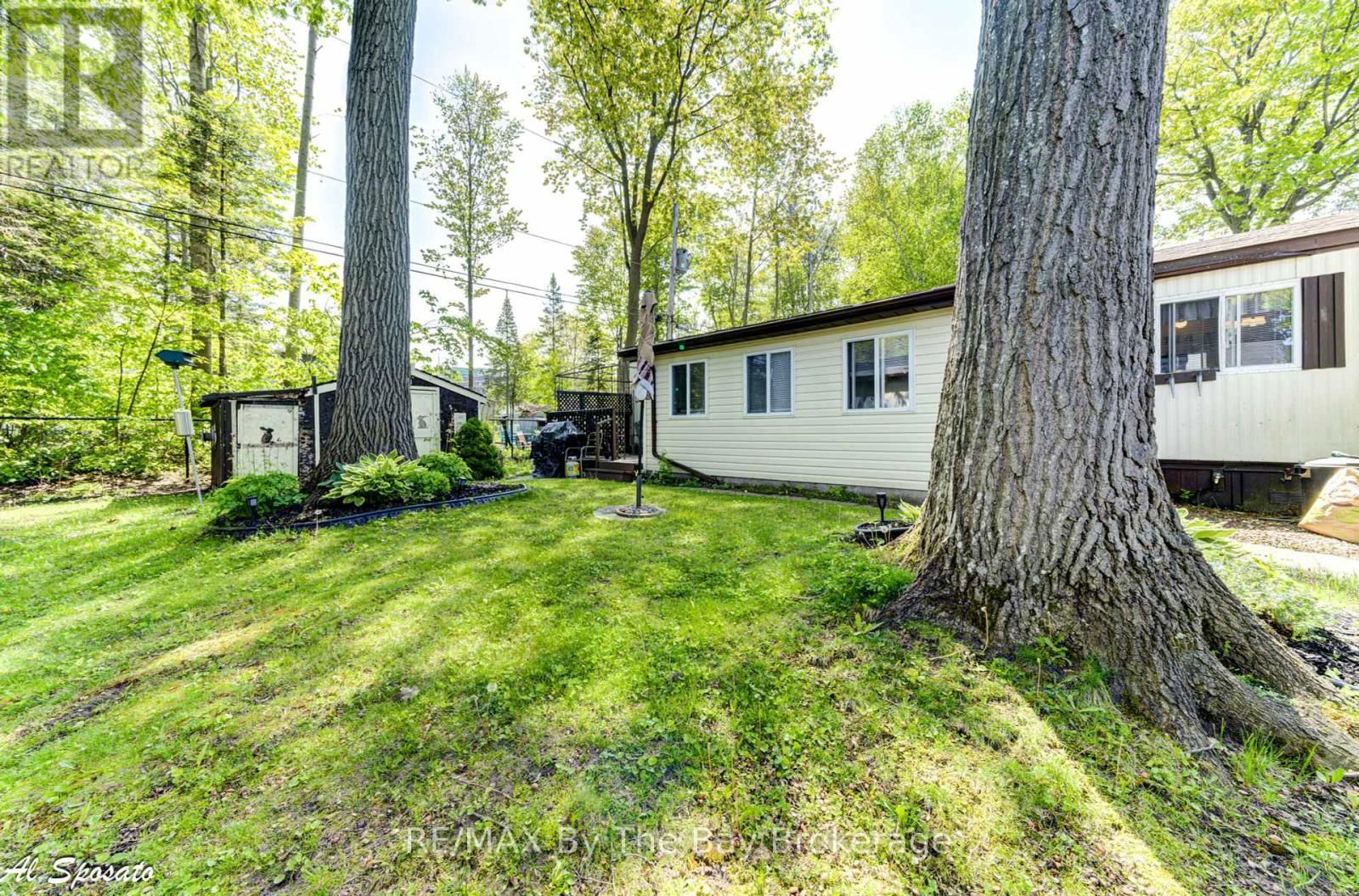 76 GEORGIAN GLEN DRIVE Image 31