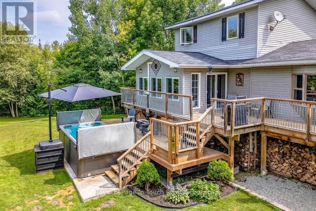 36 MEADOWS AVENUE Image 15