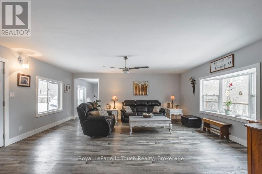 36 MEADOWS AVENUE Image 5